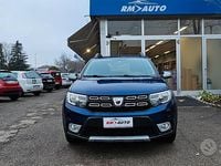 Usata Dacia Sandero Stepway 90 CV (66 kW) 2018 Blu Berlina