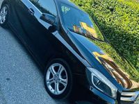 Usata Mercedes 180 109 CV (80 kW) 2015 Nero Berlina