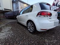 Usata VW Golf VI 105 CV (77 kW) 2011 Bianco Utilitaria
