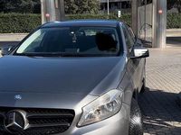 Usata Mercedes A160 Premium 90 CV (66 kW) 2014 Grigio Berlina
