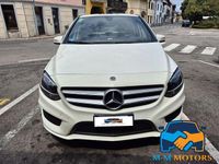 Usata Mercedes B200 AMG 136 CV (100 kW) 2017 Bianco Monovolume