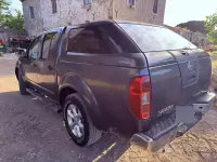 Usata Nissan Navara 190 CV (139 kW) 2010 Grigio Pick-up