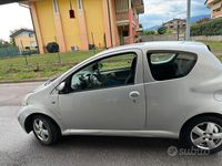 Usata Toyota Aygo 68 CV (50 kW) 2006 Grigio Utilitaria