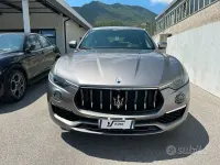 Usata Maserati Levante 330 CV (242 kW) 2022 Grigio SUV