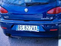 Usata Alfa Romeo 147 120 CV (88 kW) 2001 Blu Utilitaria