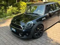 Usata Mini Cooper S 184 CV (135 kW) 2011 Nero Utilitaria