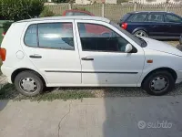 Usata VW Polo 50 CV (36 kW) 1997 Bianco Utilitaria