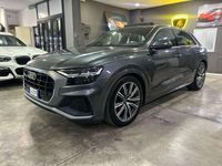 Usata Audi Q8 S-Line 286 CV (210 kW) 2022 Grigio SUV