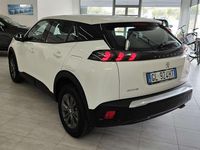 Usata Peugeot 2008 Active 110 CV (80 kW) 2022 Bianco SUV