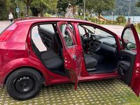 Usata Fiat Grande Punto 65 CV (47 kW) 2011 Rosso Utilitaria