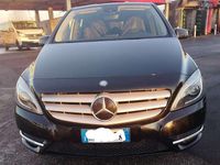 Usata Mercedes B180 Executive 122 CV (89 kW) 2012 Utilitaria