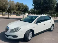 Usata Lancia Delta 120 CV (88 kW) 2010 Bianco Utilitaria