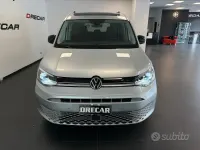 Usado VW Caddy Maxi Style 122 CV (89 kW) 2021 Gris Monovolumen