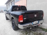 Usata Dodge Nitro 480 CV (353 kW) 2009 Nero SUV