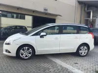 Usata Peugeot 5008 Allure 115 CV (84 kW) 2014 Bianco Monovolume