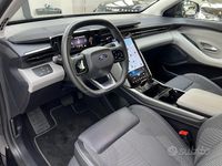 Usata Ford Explorer Extended Range 210 kW (286 CV) 2025 Nero SUV
