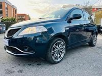 Usata Lancia Ypsilon Platinum 86 CV (63 kW) 2016 Blu/azzurro Utilitaria