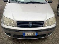 Usata Fiat Punto 60 CV (44 kW) 2004 Grigio Berlina