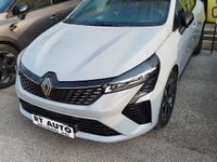 Usata Renault Clio V Techno 100 CV (73 kW) 2025 Grigio Berlina
