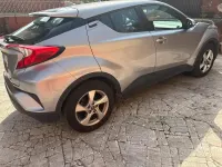 Usata Toyota C-HR 116 CV (85 kW) 2017 Grigio SUV
