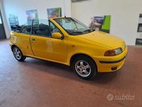 Usata Fiat Punto Cabriolet 60 CV (44 kW) 1999 Giallo Cabrio