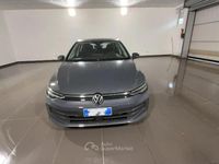 Usata VW Golf VIII Life 116 CV (85 kW) 2025 Gray Berlina