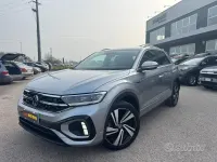 Usata VW T-Roc R-line 150 CV (110 kW) 2023 Grigio SUV