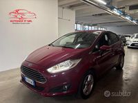 Gebraucht Ford Fiesta Titanium 75 PS (55 kW) 2014 Violett Limousine