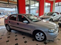 Usata Opel Astra Elegance 75 CV (55 kW) 2002 Grigio Berlina