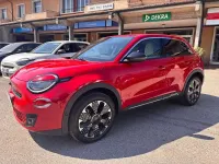 Usata Fiat 600 La Prima 110 CV (80 kW) 2025 111 rosso amore SUV