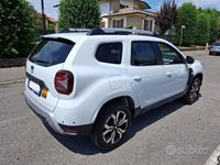 Usata Dacia Duster 101 CV (74 kW) 2022 Bianco SUV
