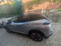 Usata Peugeot e-2008 GT 56 kW (77 CV) 2021 Grigio SUV