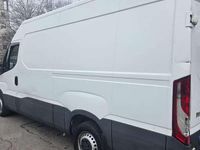 Usata Iveco Daily 155 CV (114 kW) 2017 Bianco Furgone