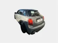 Usata Mini ONE 102 CV (75 kW) 2021 Grigio scuro Utilitaria