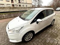 Usata Ford B-MAX 100 CV (73 kW) 2014 Bianco Monovolume