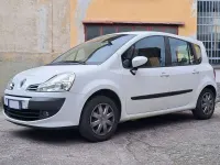 Usata Renault Grand Modus 103 CV (75 kW) 2012 Bianco Monovolume
