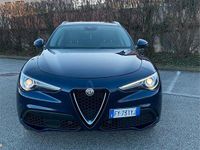Usata Alfa Romeo Stelvio Executive 190 CV (139 kW) 2019 Blu SUV