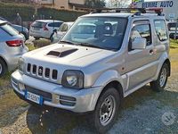Usata Suzuki Jimny 86 CV (63 kW) 2006 Grigio SUV