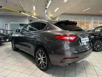 Usata Maserati Levante 275 CV (202 kW) 2016 Grigio SUV