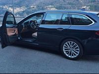Usata BMW 520 Luxury Line 190 CV (139 kW) 2019 Blu/azzurro Station wagon