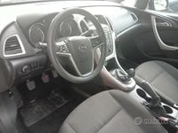 Usata Opel Astra 82 CV (60 kW) 2011 Nero Station wagon