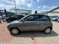 Usata Lancia Ypsilon 77 CV (56 kW) 2009 Argento Utilitaria