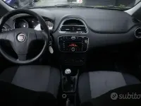 Usata Fiat Punto 75 CV (55 kW) 2015 Bianco Utilitaria