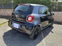 Usata Smart ForFour 90 CV (66 kW) 2017 Nero Utilitaria