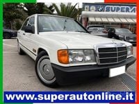 Usata Mercedes 190 122 CV (89 kW) 1985 Bianco Berlina