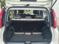 Usata Fiat Panda Lounge 75 CV (55 kW) 2013 Bianco Utilitaria