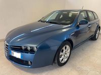 Usata Alfa Romeo 159 Distinctive 150 CV (110 kW) 2009 Blu Station wagon