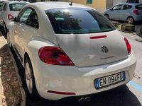 Usata VW Beetle Sportline 140 CV (102 kW) 2012 Bianco Utilitaria