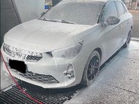 Usata Opel Corsa GS Line 102 CV (75 kW) 2023 Bianco Utilitaria