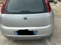 Usata Fiat Grande Punto 90 CV (66 kW) 2007 Grigio Utilitaria